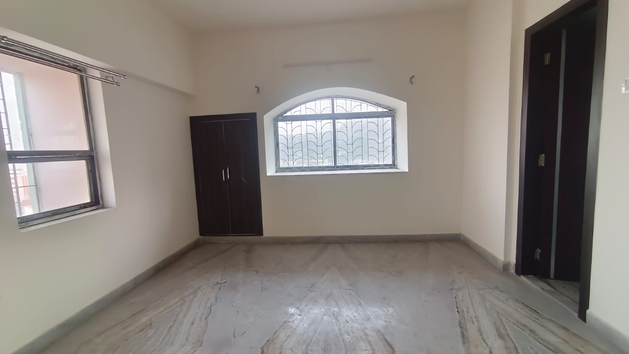 Semi Furnished 4bhk in ABC, Near Rajiv Bhawan, GS Road, SATSANG VIHAR, Tarun Nagar, Guwahati, Assam, India for Rent